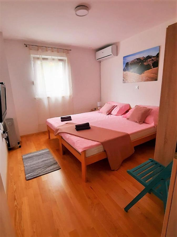 Apartment Paklina Starigrad Paklenica Extérieur photo